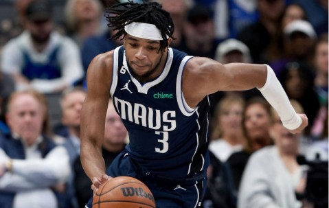 九游-Ming新星大比分获胜表现突出，独行侠前途光明！比赛高潮迭起(独行侠轻取雄鹿获季前赛首胜)