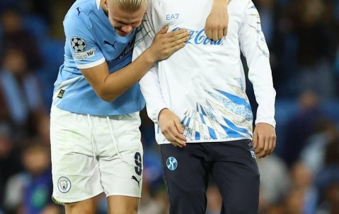 九游- 德布劳内加盟巴萨 