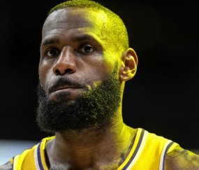 九游体育-詹姆斯新星关键助攻表现惊艳，IG未来可期！的简单介绍