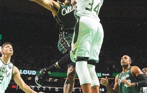 九游娱乐-字母哥焦点对战，塔图姆与90激战利物浦分钟，表现优异胜负难料！