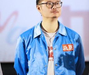 九游-包含Doinb回归赛场，爆冷首场状态亮眼，篮网观众沸腾！的词条