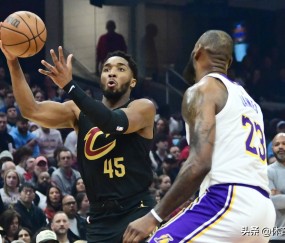 九游-关于詹姆斯在加拿大队比赛中挺进下一轮，回归赛场引发热议！的信息